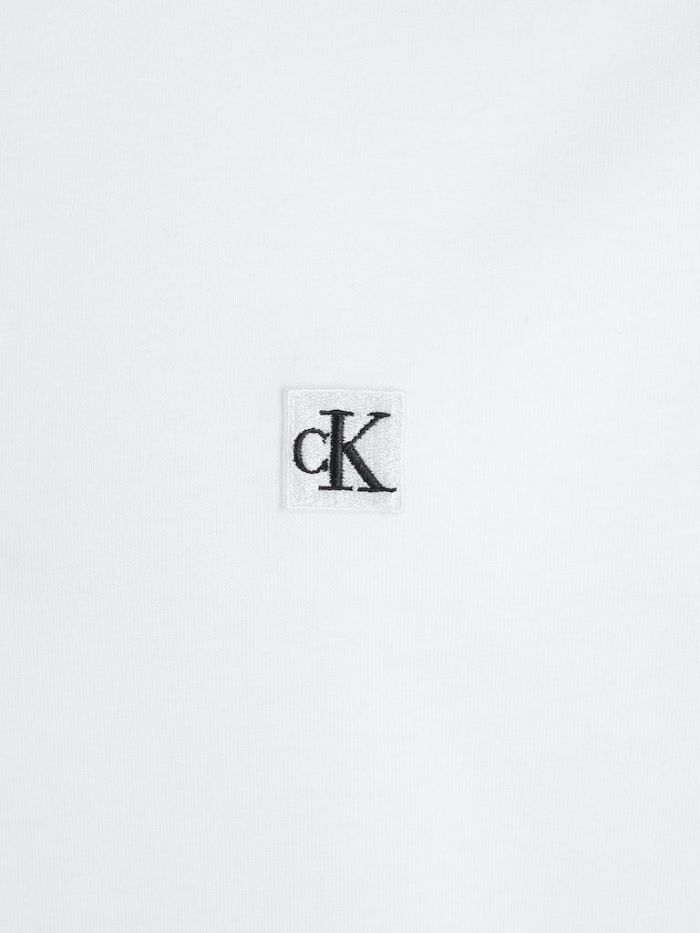 Ck Embro Badge Tee - CALVIN KLEIN